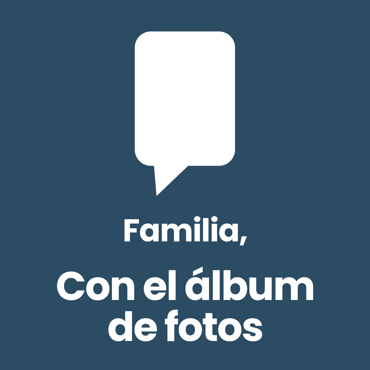 Familia - Con el álbum de fotos